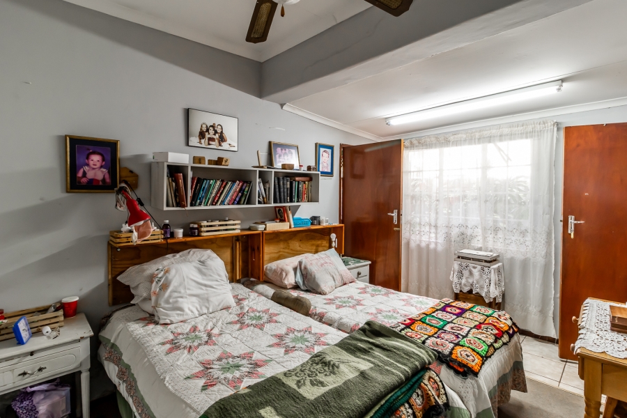 3 Bedroom Property for Sale in Waverley Gauteng