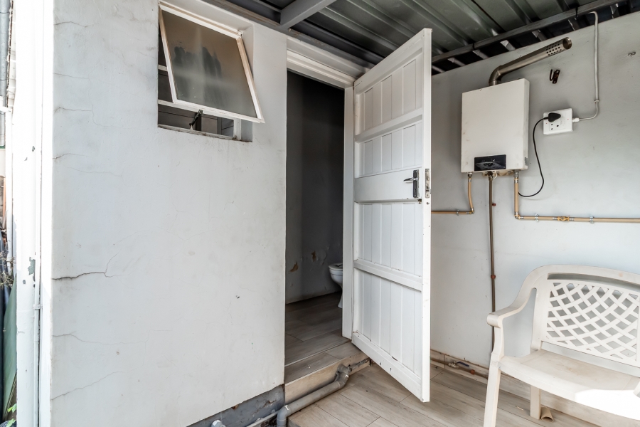 3 Bedroom Property for Sale in Waverley Gauteng