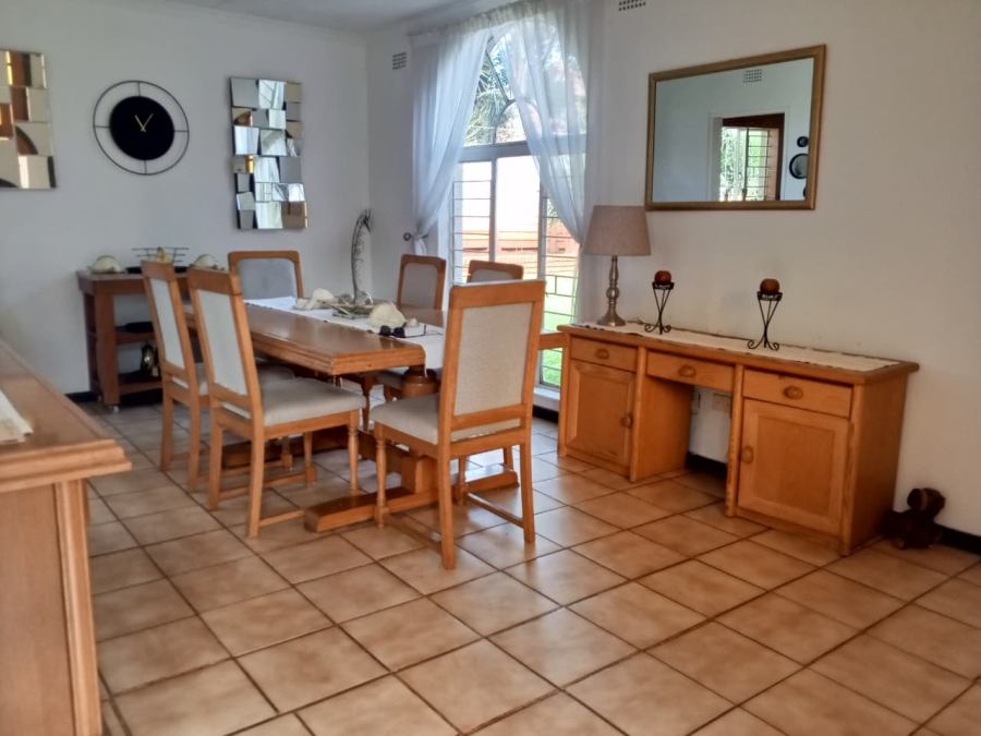 4 Bedroom Property for Sale in Weltevreden Park Gauteng