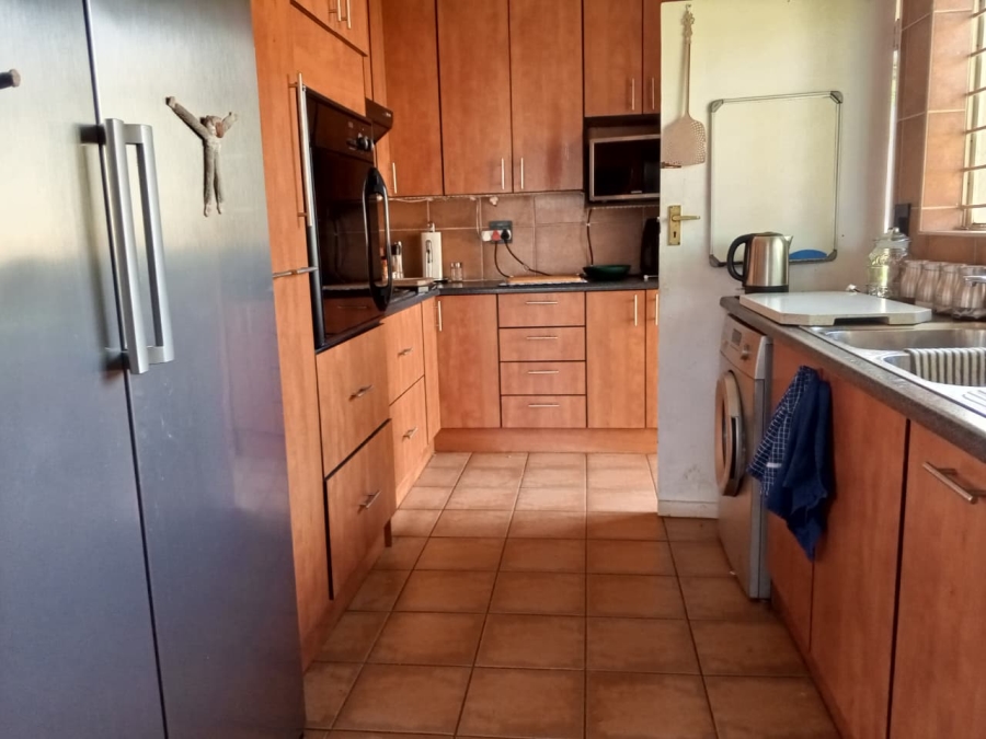 4 Bedroom Property for Sale in Weltevreden Park Gauteng