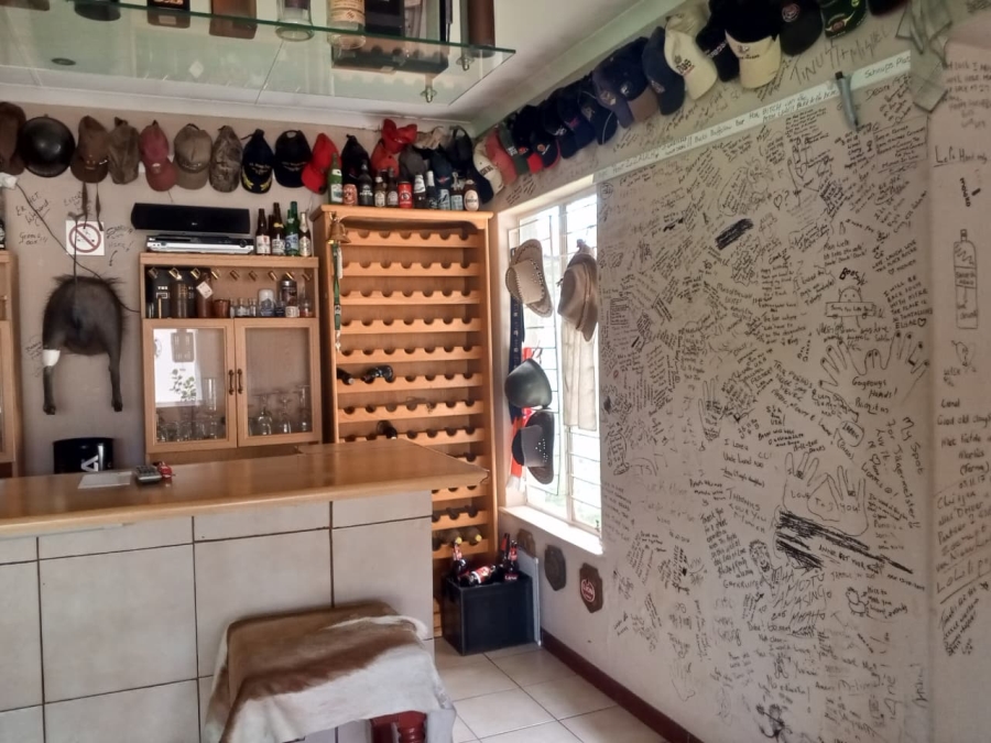 4 Bedroom Property for Sale in Weltevreden Park Gauteng