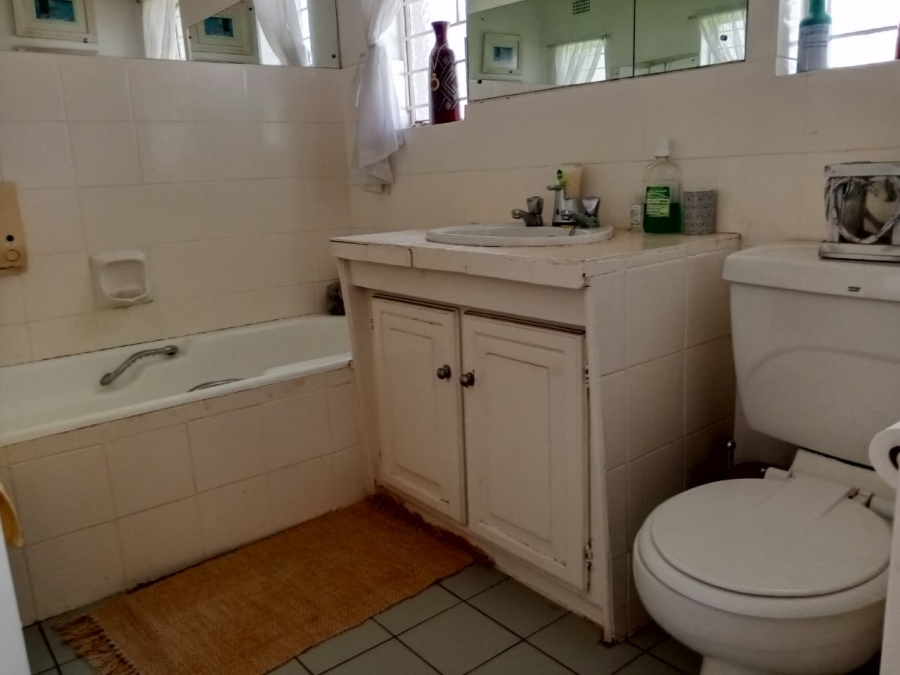 4 Bedroom Property for Sale in Weltevreden Park Gauteng