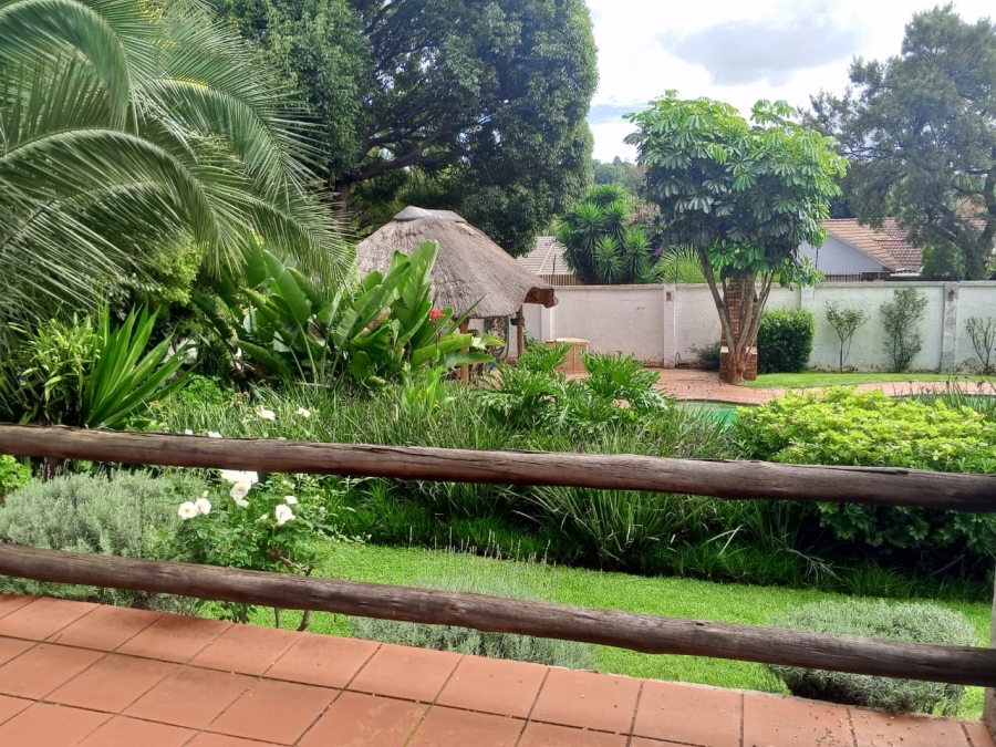 4 Bedroom Property for Sale in Weltevreden Park Gauteng
