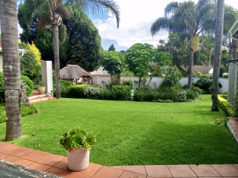 4 Bedroom Property for Sale in Weltevreden Park Gauteng