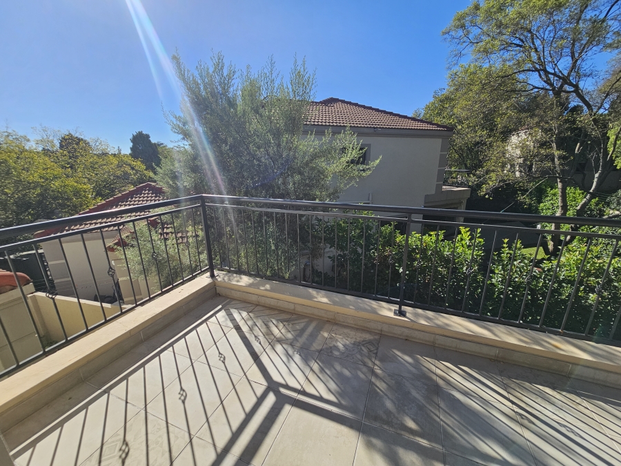 3 Bedroom Property for Sale in Douglasdale Gauteng