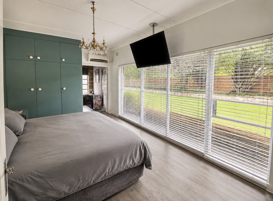 5 Bedroom Property for Sale in Three Rivers Proper Gauteng