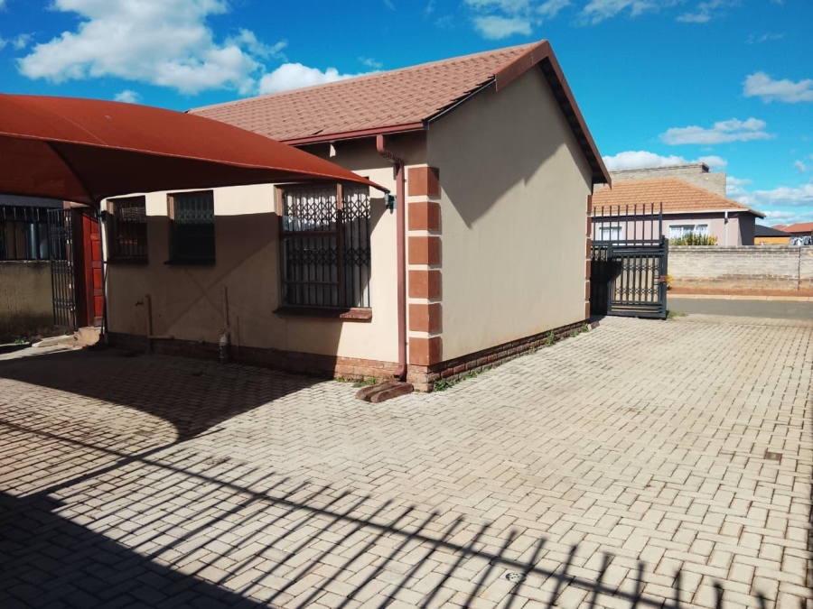 2 Bedroom Property for Sale in Vanderbijlpark CE 4 Gauteng