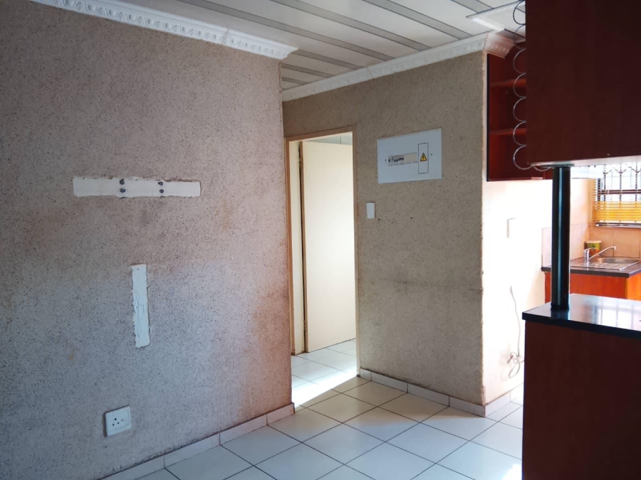 2 Bedroom Property for Sale in Vanderbijlpark CE 4 Gauteng