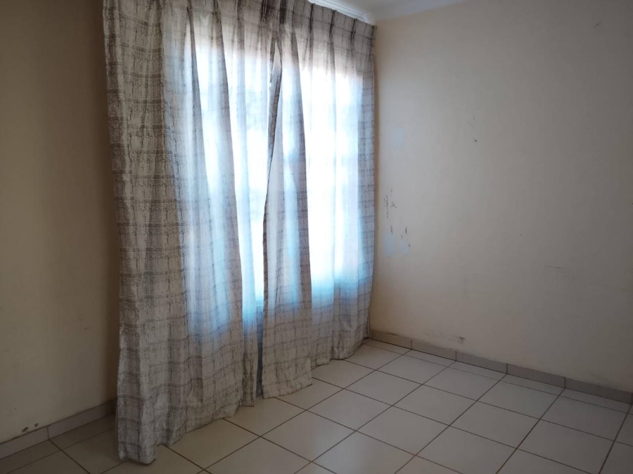 2 Bedroom Property for Sale in Vanderbijlpark CE 4 Gauteng