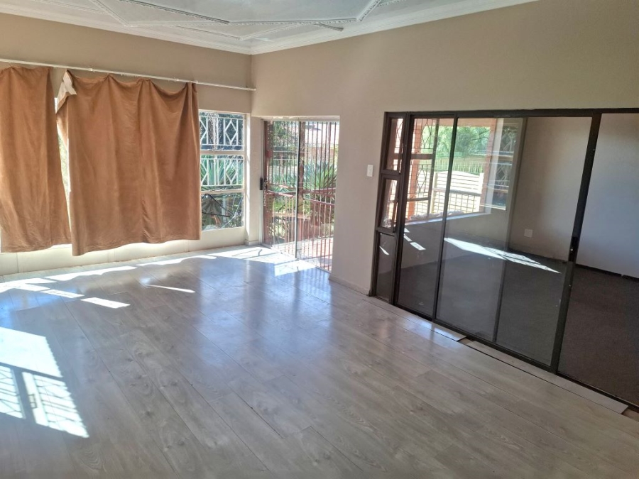 4 Bedroom Property for Sale in Glen Harvie Gauteng