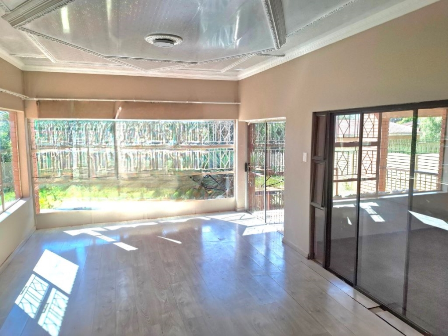 4 Bedroom Property for Sale in Glen Harvie Gauteng