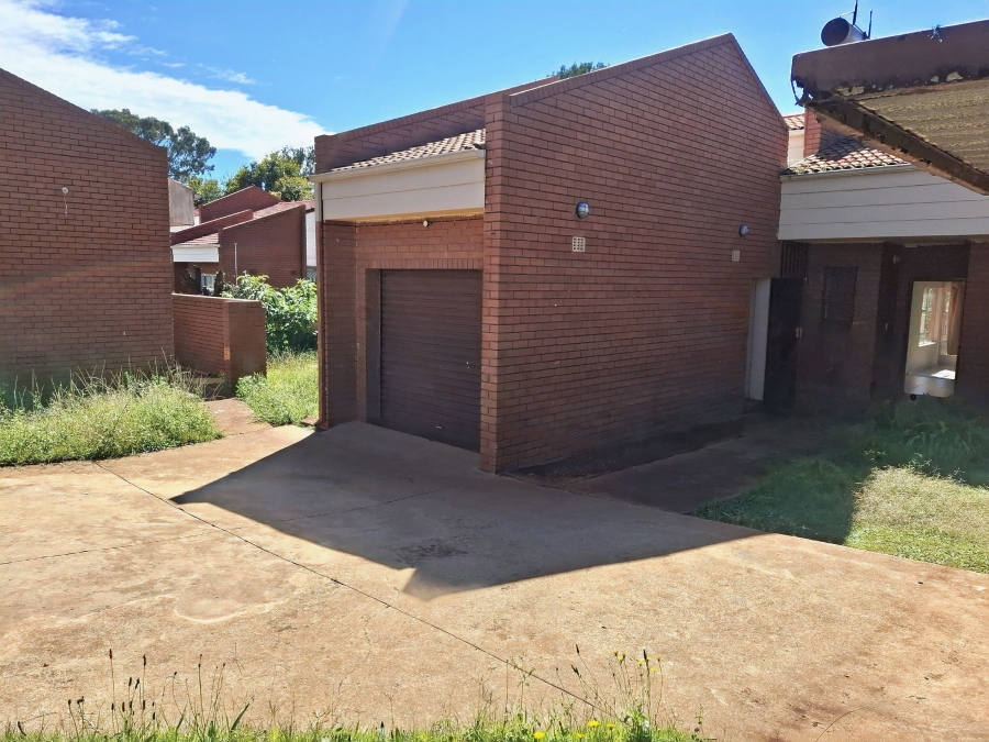 4 Bedroom Property for Sale in Glen Harvie Gauteng