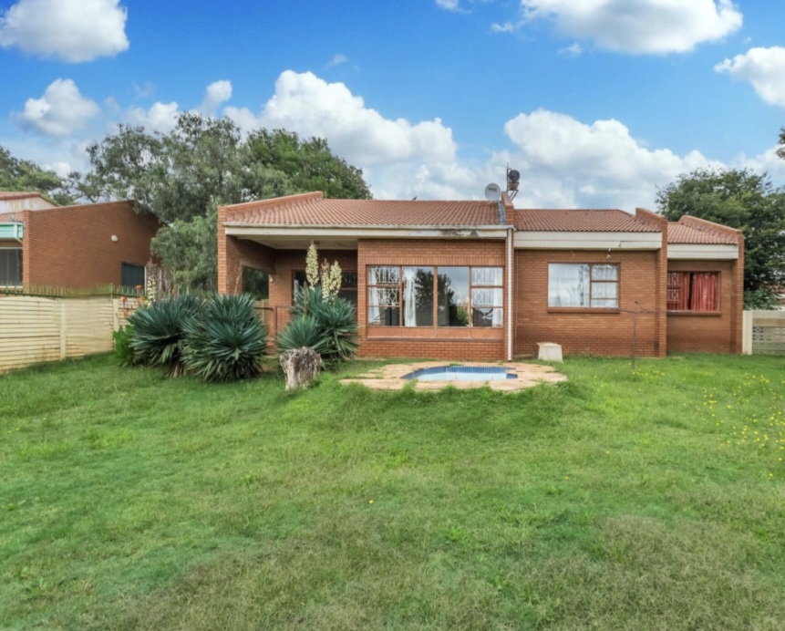4 Bedroom Property for Sale in Glen Harvie Gauteng