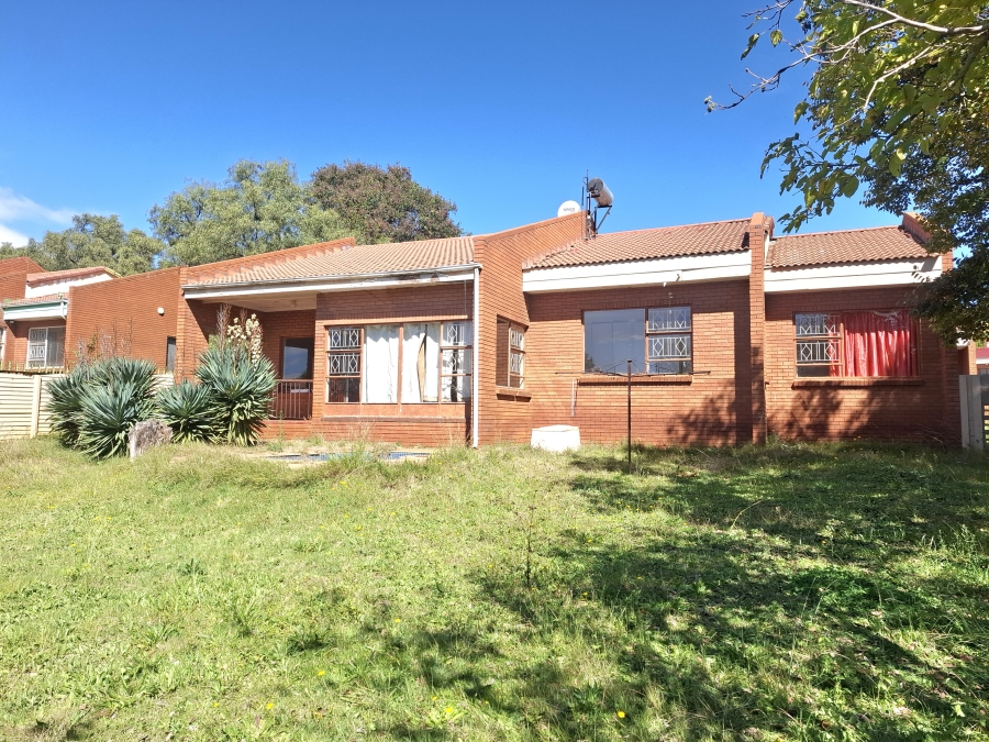 4 Bedroom Property for Sale in Glen Harvie Gauteng