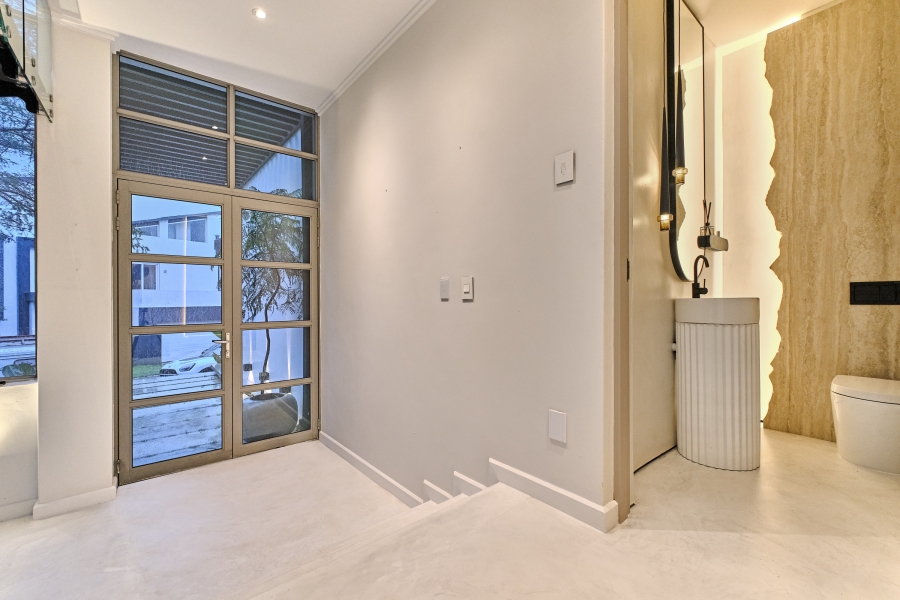 To Let 4 Bedroom Property for Rent in Waterfall Country Village Gauteng