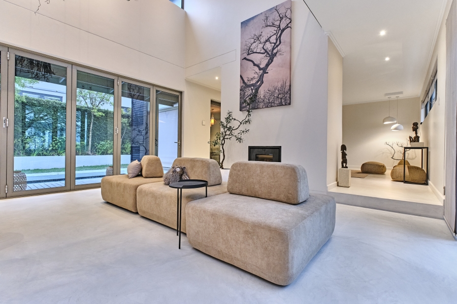 To Let 4 Bedroom Property for Rent in Waterfall Country Village Gauteng