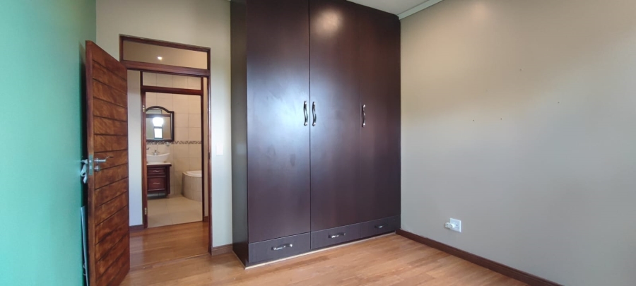 4 Bedroom Property for Sale in Eldoraigne Gauteng