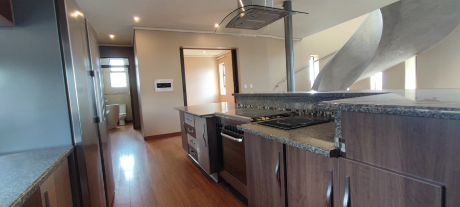 4 Bedroom Property for Sale in Eldoraigne Gauteng