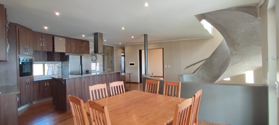 4 Bedroom Property for Sale in Eldoraigne Gauteng