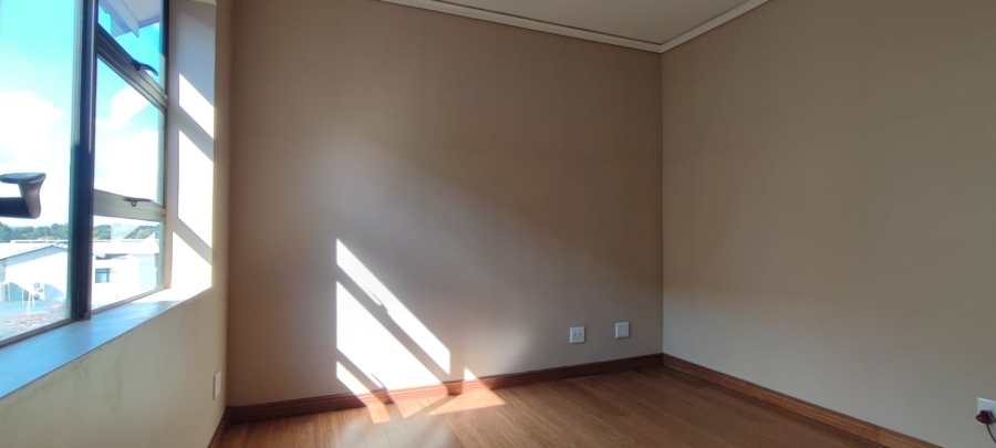4 Bedroom Property for Sale in Eldoraigne Gauteng