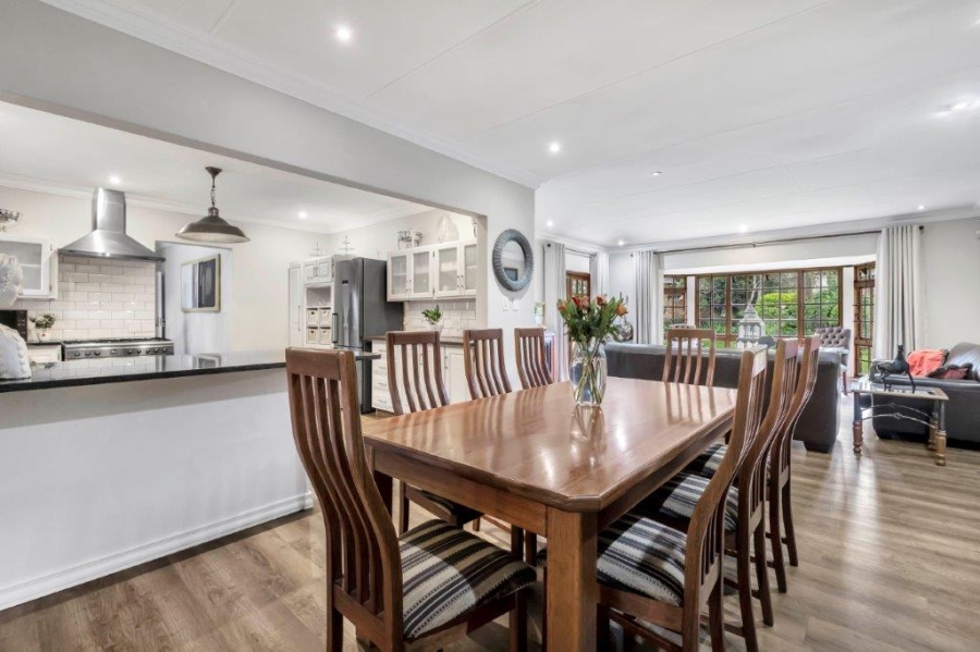 7 Bedroom Property for Sale in Linden Gauteng