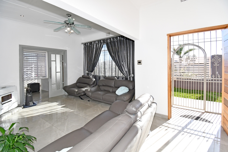 3 Bedroom Property for Sale in Crosby Gauteng