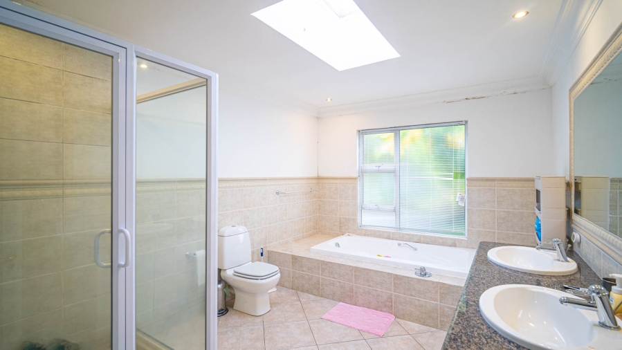 To Let 4 Bedroom Property for Rent in Dainfern Gauteng