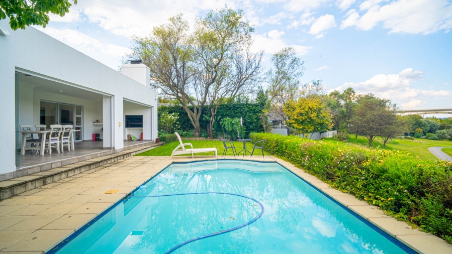 To Let 4 Bedroom Property for Rent in Dainfern Gauteng