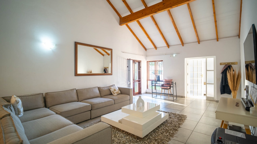 4 Bedroom Property for Sale in Lonehill Gauteng