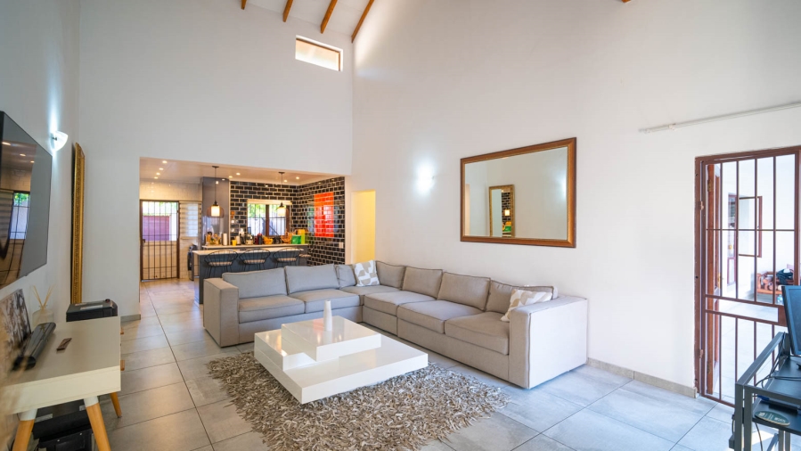 4 Bedroom Property for Sale in Lonehill Gauteng