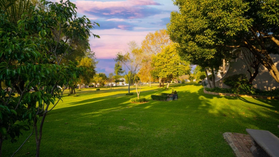 4 Bedroom Property for Sale in Lonehill Gauteng