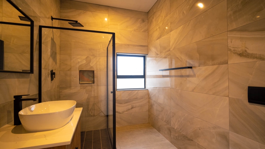 4 Bedroom Property for Sale in Helderfontein Estate Gauteng