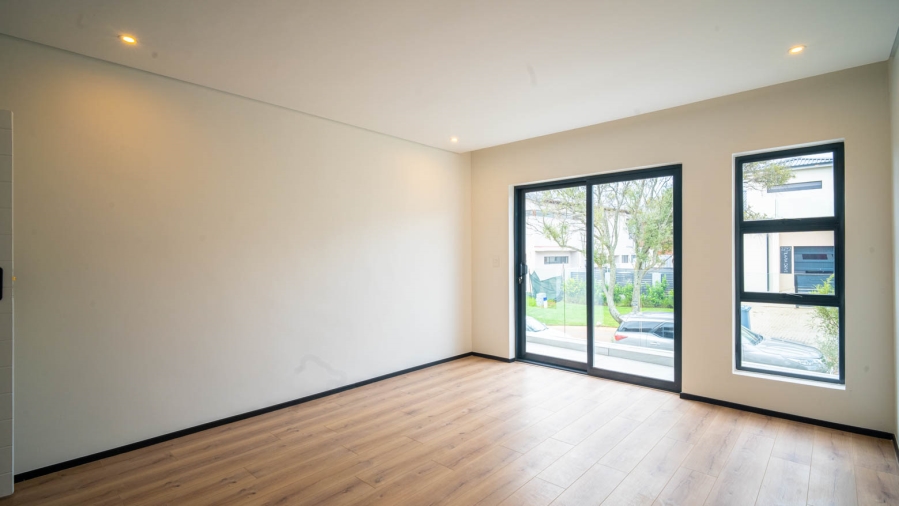 4 Bedroom Property for Sale in Helderfontein Estate Gauteng