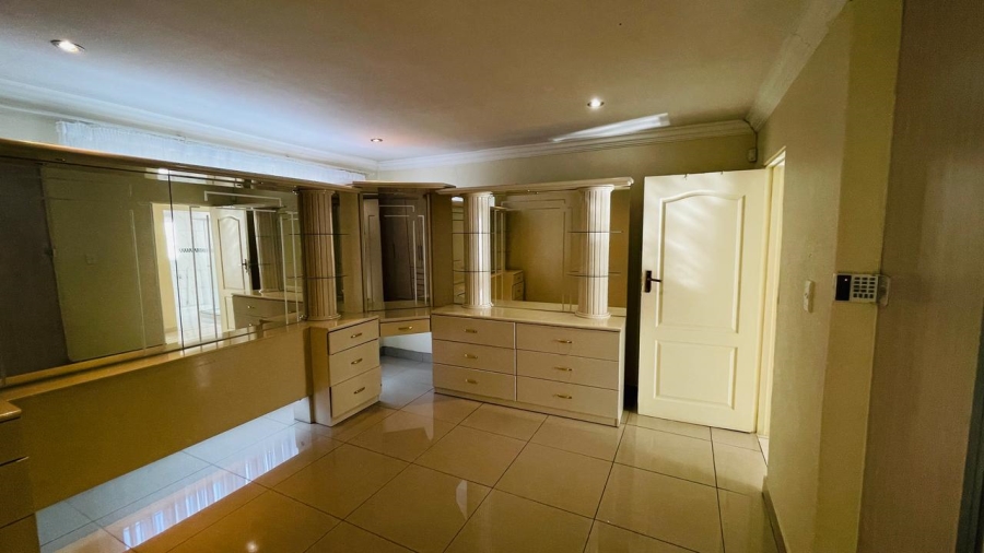 3 Bedroom Property for Sale in Soshanguve GG Gauteng