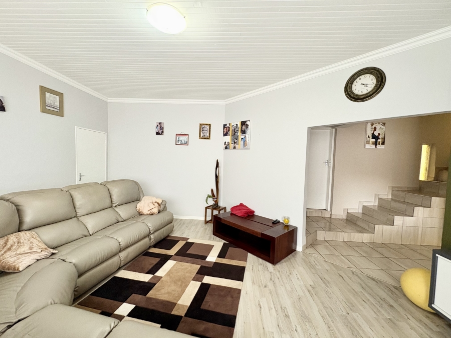 4 Bedroom Property for Sale in Silverton Gauteng