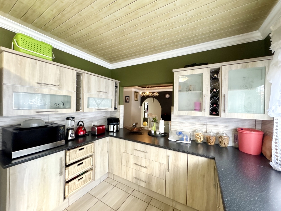 4 Bedroom Property for Sale in Silverton Gauteng