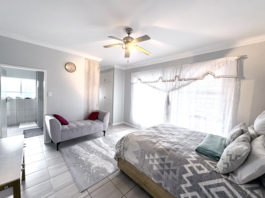 4 Bedroom Property for Sale in Silverton Gauteng