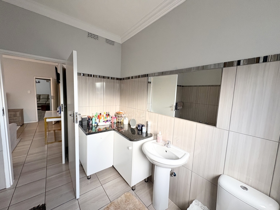 4 Bedroom Property for Sale in Silverton Gauteng