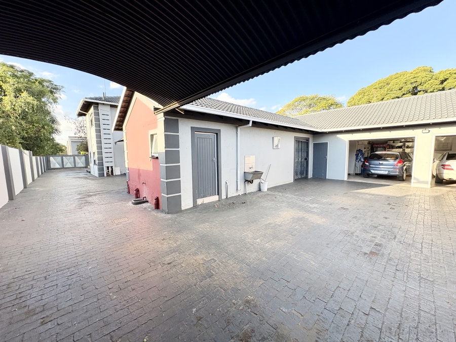4 Bedroom Property for Sale in Silverton Gauteng