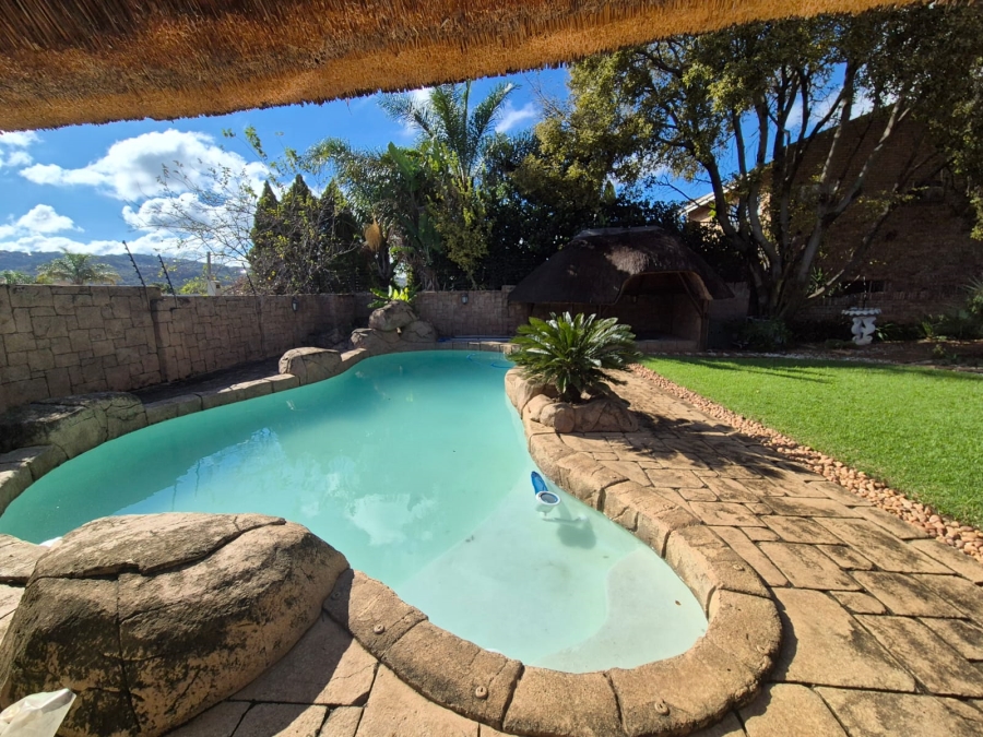 3 Bedroom Property for Sale in Glenvista Gauteng