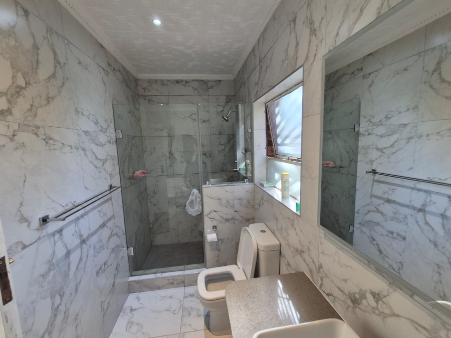 3 Bedroom Property for Sale in Glenvista Gauteng