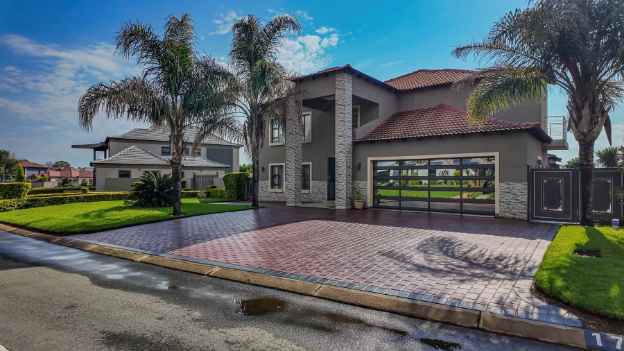 5 Bedroom Property for Sale in Savannah Country Estate Gauteng
