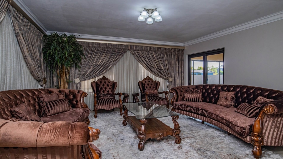 5 Bedroom Property for Sale in Savannah Country Estate Gauteng
