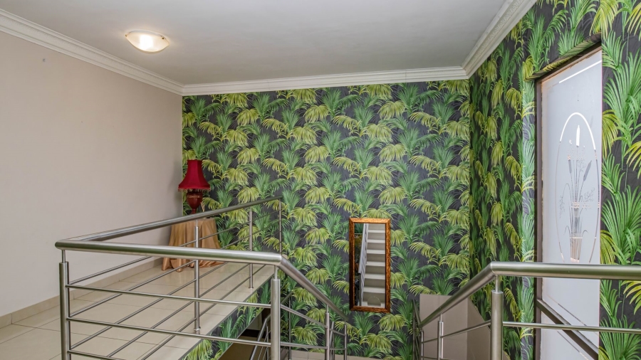 5 Bedroom Property for Sale in Savannah Country Estate Gauteng