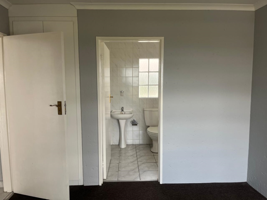 2 Bedroom Property for Sale in Eden Glen Gauteng