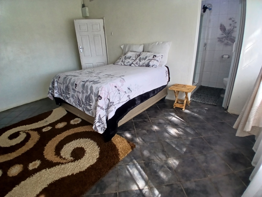 3 Bedroom Property for Sale in Dunnottar Gauteng