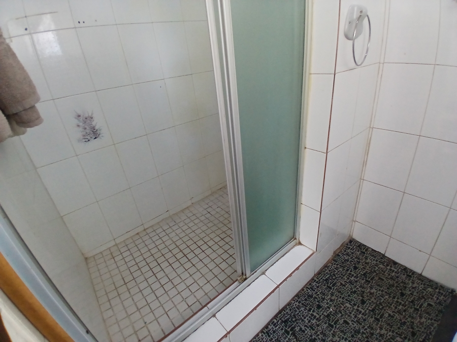 3 Bedroom Property for Sale in Dunnottar Gauteng