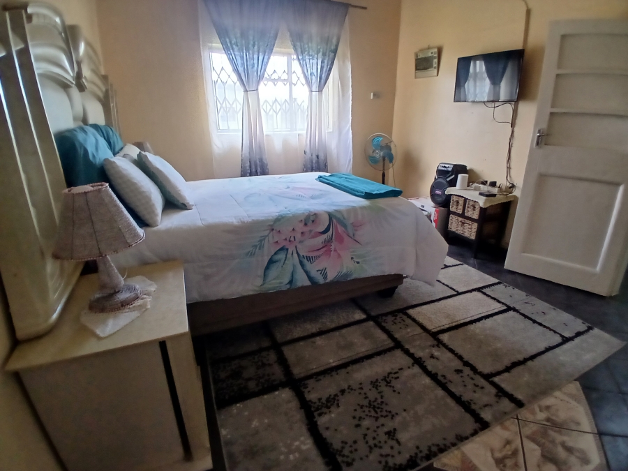 3 Bedroom Property for Sale in Dunnottar Gauteng