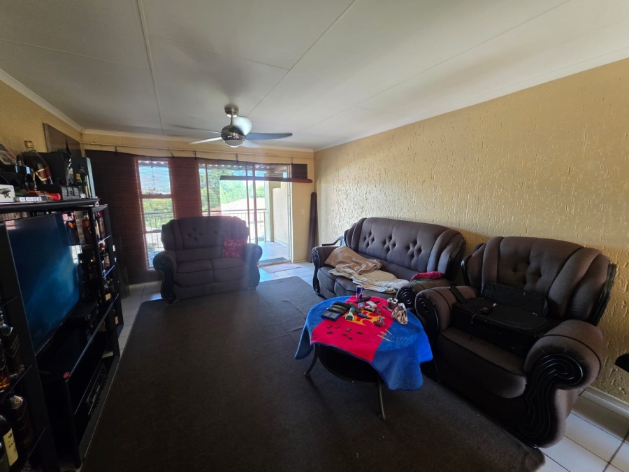 2 Bedroom Property for Sale in Vanderbijlpark SW 5 Gauteng