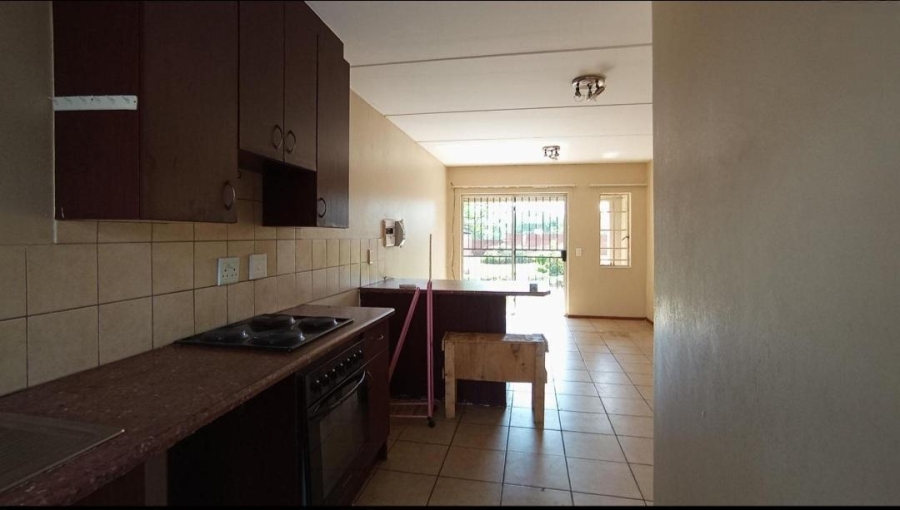 2 Bedroom Property for Sale in Theresa Park Gauteng